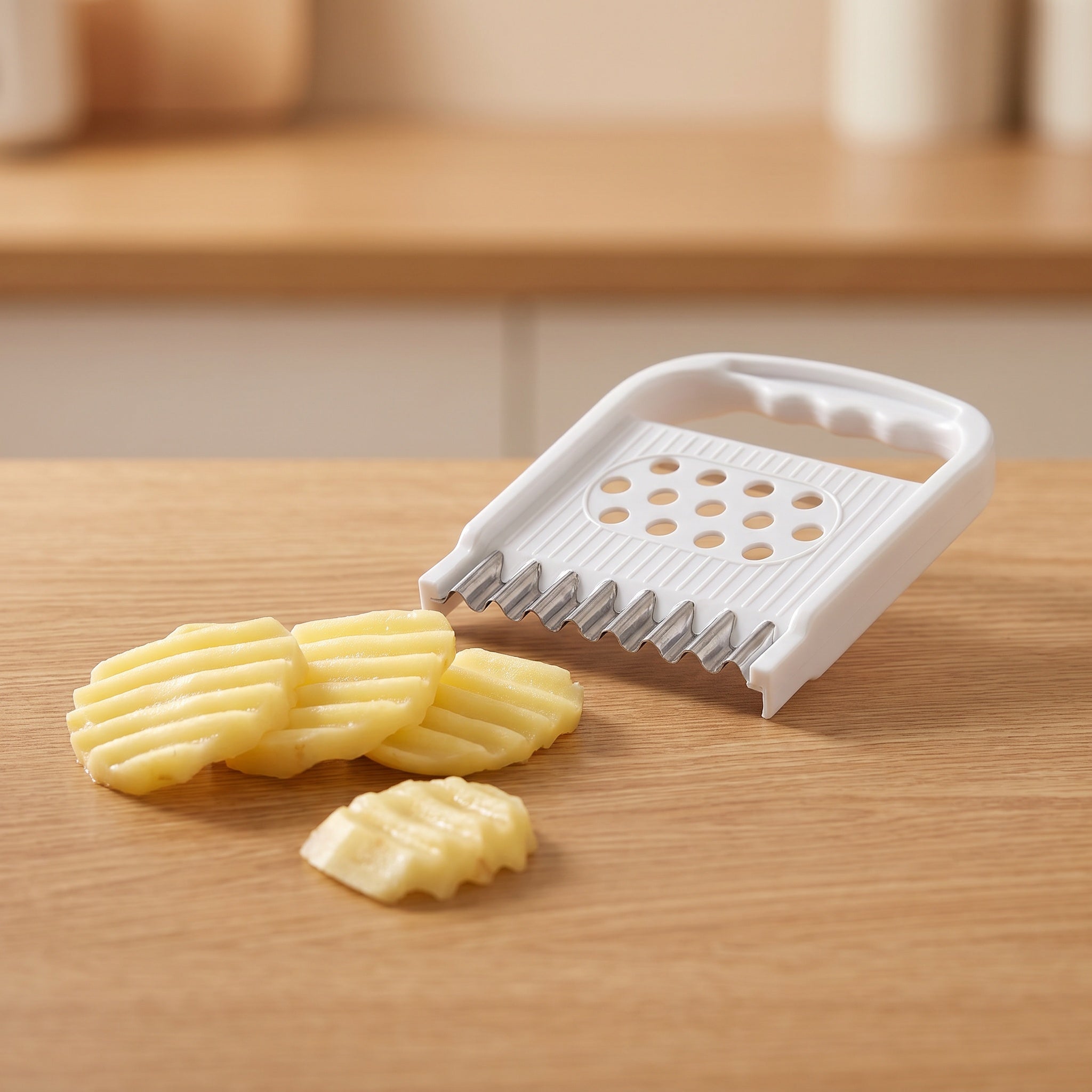 Save time with this multifunctional vegetable cutter